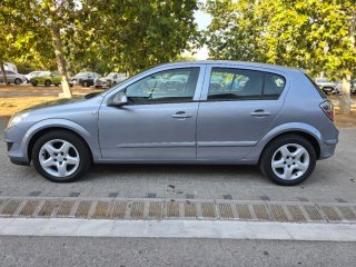 Opel Astra 2008
