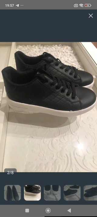 Lote Zapatillas Asics Talla 37 y zapatillas negras