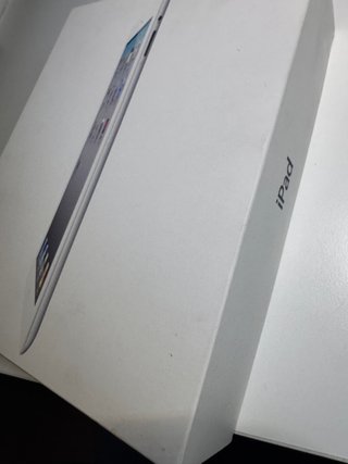Caja iPad 2 wifi 3G 64 (solo caja)