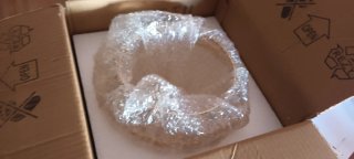 Lámpara de cristal y metal dorada