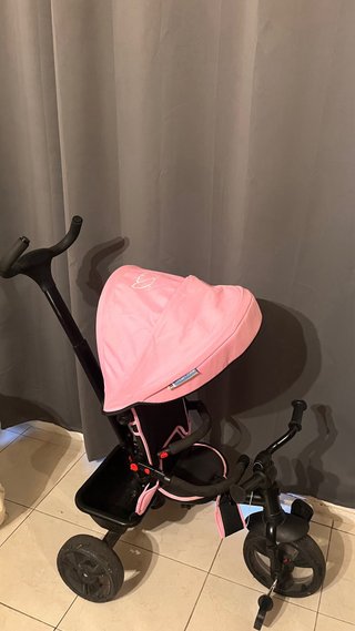 Triciclo rosa para niños hasta 3 años