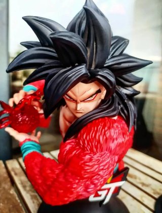 Bustos Goku y Vegeta SSJ4 - 23 cm