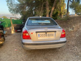 Hyundai Elantra 2002