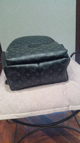 Mochila Louis Vuitton Discovery Negra/Gris