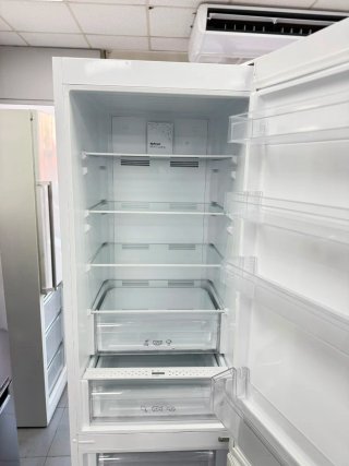 Nevera Svan 2m x 60cm No Frost