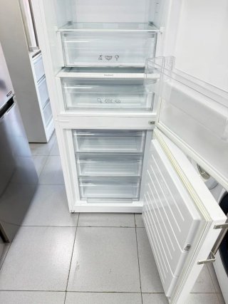 Nevera Svan 2m x 60cm No Frost