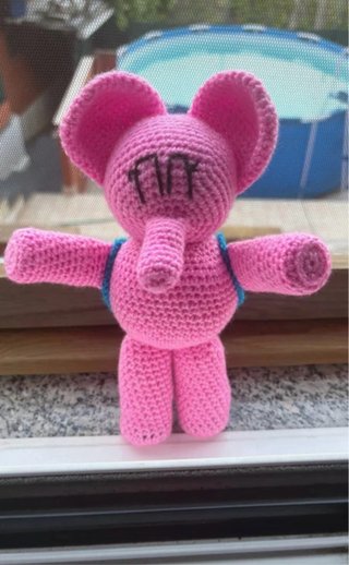 Elefante Pocoyó de Lana Hecho a Mano