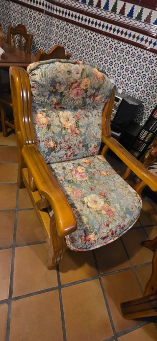Conjunto rústico sofá, 2 sillones y mesa madera