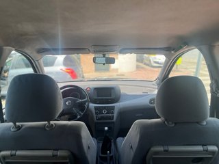 Nissan Almera 2003