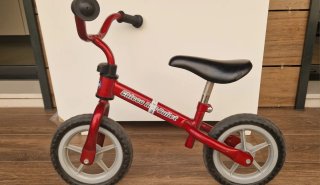 Bici sin pedales roja