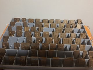 Pantógrafo para grabar letras