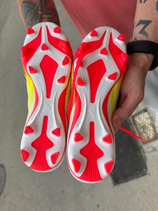 Botas fútbol f-50 Adidas Lamine Yamal Nuevas