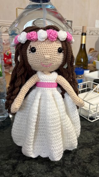 Muñeca lana comunión hecha a mano
