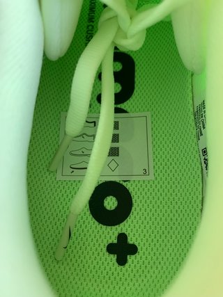 Nike Vomero Plus "Volt Tint Lime" (T. 42,5EU)
