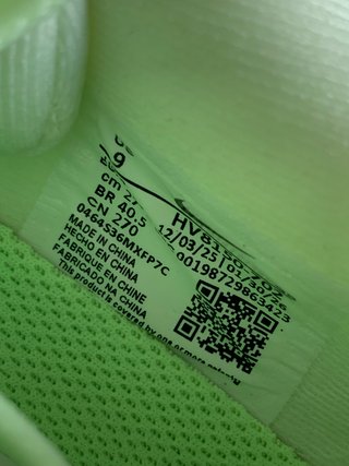 Nike Vomero Plus "Volt Tint Lime" (T. 42,5EU)