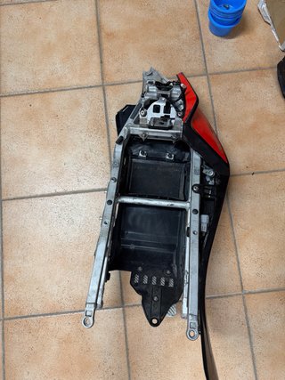 Subchasis Aprilia RSV4 RF 2018