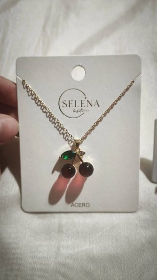 Set Collar y Pendientes Cerezas Oro