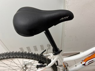Bicicleta montaña Conor AFX 2.0 Mujer. Poco Uso
