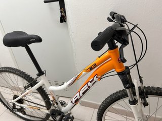 Bicicleta montaña Conor AFX 2.0 Mujer. Poco Uso