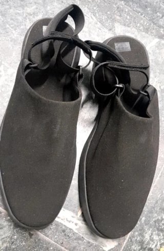 Sandalias negras para hombre