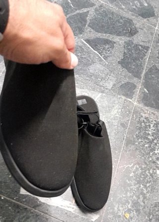 Sandalias negras para hombre