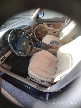 BMW 740 i e 38 y BMW 330 d e 46  BMW 740i 1995