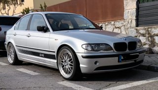 BMW 740 i e 38 y BMW 330 d e 46  BMW 740i 1995