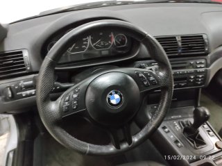 BMW 740 i e 38 y BMW 330 d e 46  BMW 740i 1995