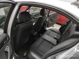 BMW 740 i e 38 y BMW 330 d e 46  BMW 740i 1995