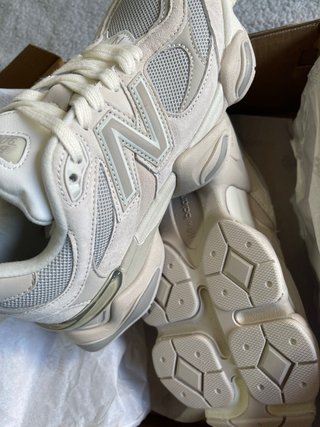 New Balance 9060 Moonbeam Grigio Beige