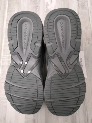 Zapatillas Calvin Klein Hombre Talla 42 Gris