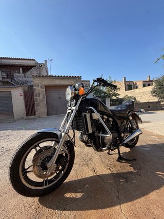 Honda VF750 Custom Negra - 1ª mano