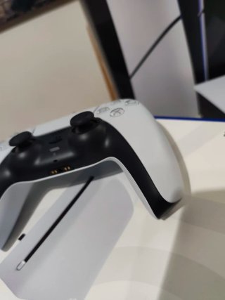 Consola PS5 Digital + Mando + Disquera
