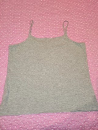 Camiseta tirantes Kiabi gris