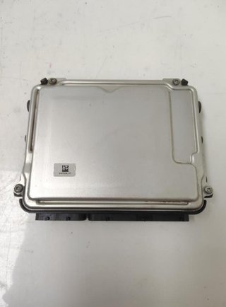 305804 8966105g40 centralita motor toyota avensis