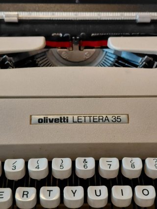 Olivetti Lettera 35 Máquina de Escribir