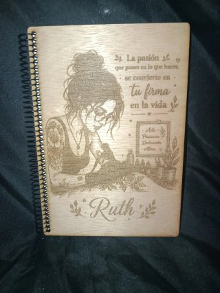 Libreta madera personalizada