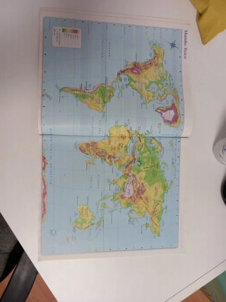 Atlas de geografía 2°ESO Santillana