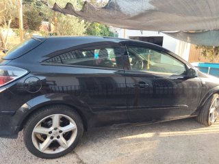 Opel Astra 2007