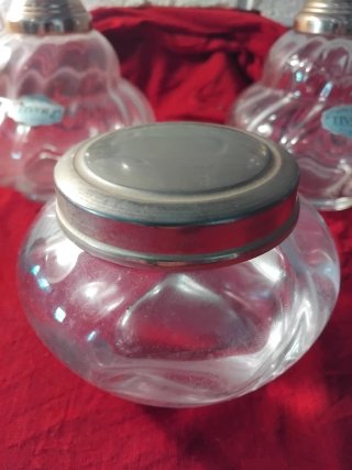 Conjunto Vintage Tocador Cristal y Metal