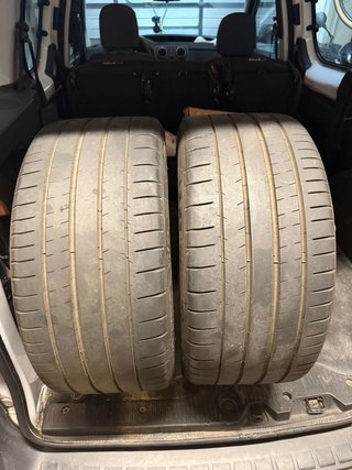 4Michelin Pilot Supersport 285/35 ZR 20 255/40 20