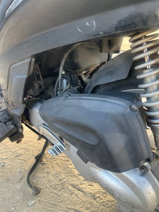 Kymco People 50 Scooter Negra