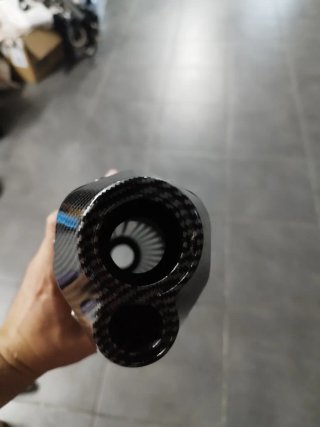 Ponteira Akrapovic Carbono Universal