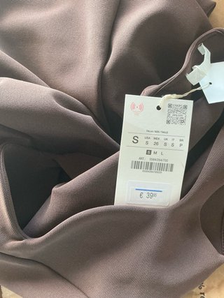 Vestido midi Zara marrón
