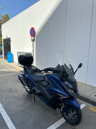 Kymco Ak 550 Maxi Scooter Azul