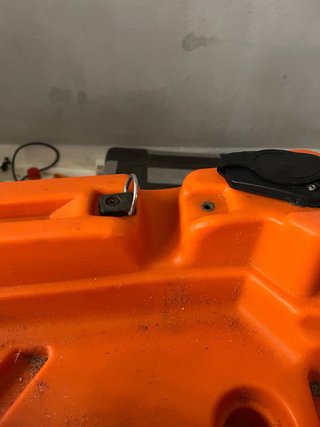 Kayak de pesca naranja