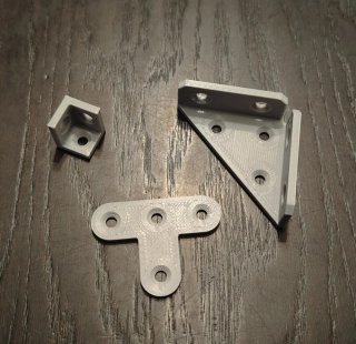Soportes y escuadras, solo lotes