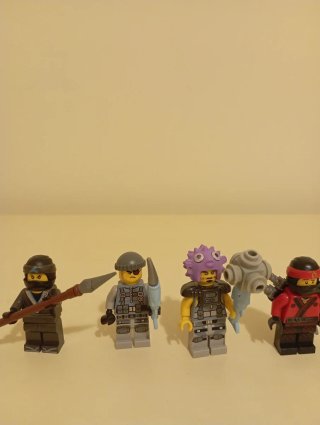 LEGO Ninjago 70611 + figuras + manual