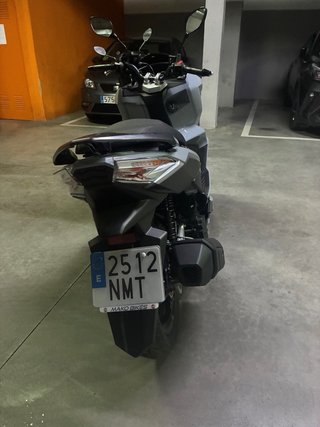 Moto SYM Jet X 125 Gris Scooter