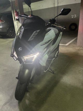 Moto SYM Jet X 125 Gris Scooter